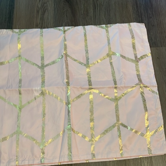 NIB intelligent Design Raina Duvet Set Metallic Print Geometric Style Pillows - Picture 8 of 16